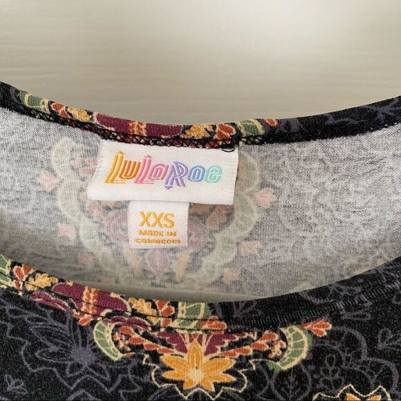 LuLaRoe Black and grey Damask Irma EUC stretchy XXS - Picture 3 of 5